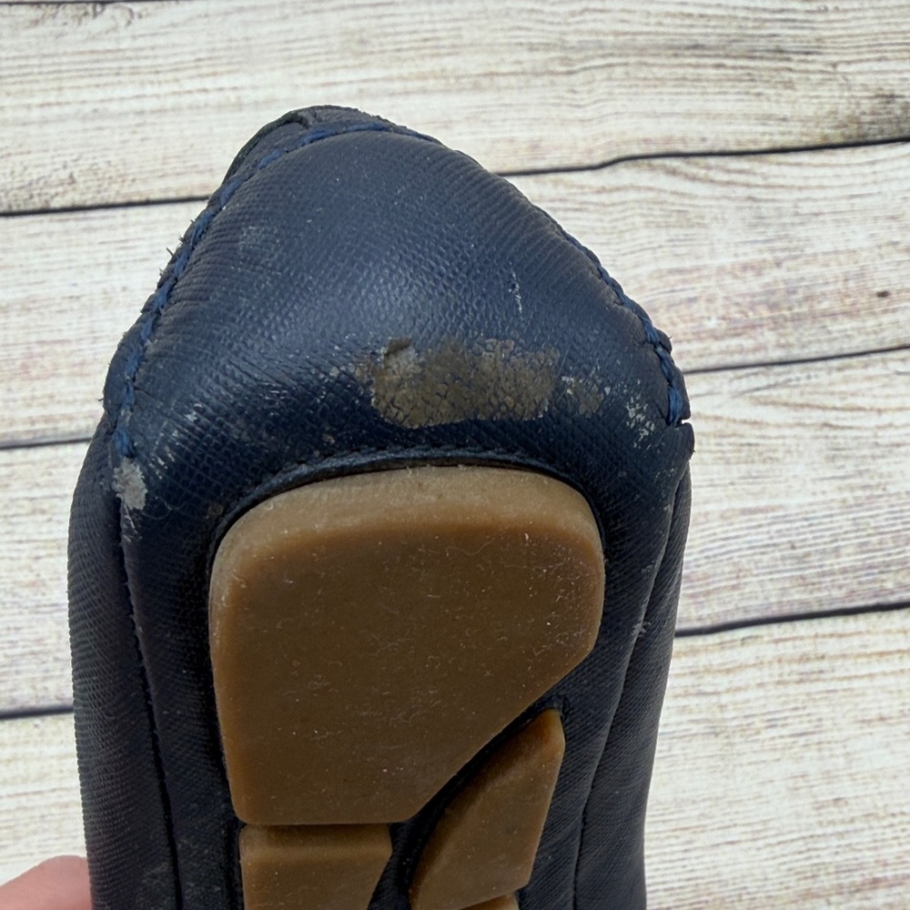 Michael Kors Navy Flats with Gold Logo - Picture 14 of 15